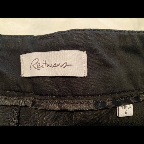 Reitmans Petites shorts - Picture 2 of 4